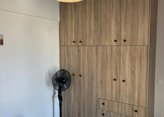 Anemar Lefkada Drymon